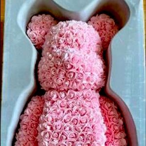 Big Stand Up Rose Bear